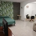 La De A 5km De Puerto De La Cruz サンタ・ウルスラ