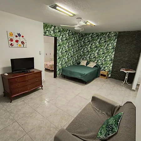 La De A 5km De Puerto De La Cruz Appartement *